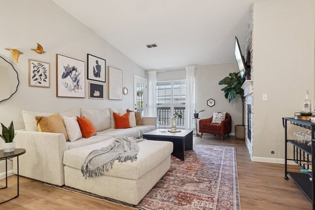 property at 4271 S Blackhawk Cir