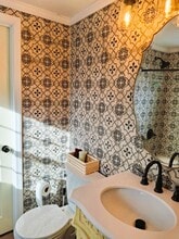 108 E Park Ave, Unit Apartment  on the Commons in Tarboro, NC - Foto de edificio - Building Photo