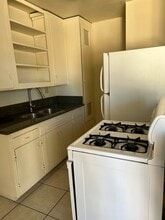 853 Cerritos Ave, Unit 853 in Long Beach, CA - Foto de edificio - Building Photo