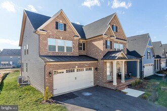 6547 Clubhouse Dr in Laurel, MD - Building Photo - Building Photo
