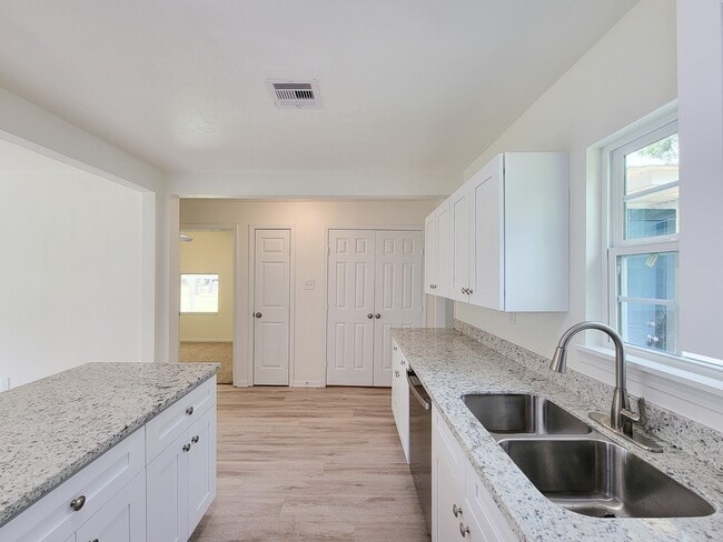 property at 725 Cahill Rd