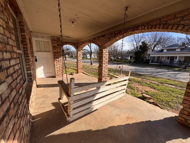 2012 Polk St in Wichita Falls, TX - Building Photo - Building Photo