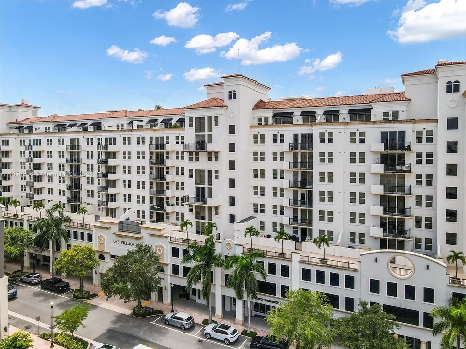 4100 Salzedo St, Unit 414 in Coral Gables, FL - Foto de edificio