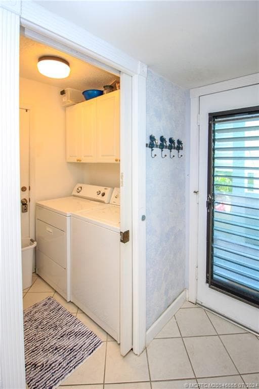 property at 350 NE Edgewater Dr