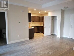 5-315 Wake Robin Dr in Kitchener, ON - Building Photo - Building Photo
