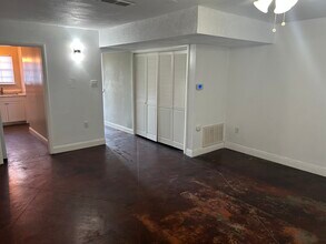 1724 Robins St in Conway, AR - Building Photo - Building Photo