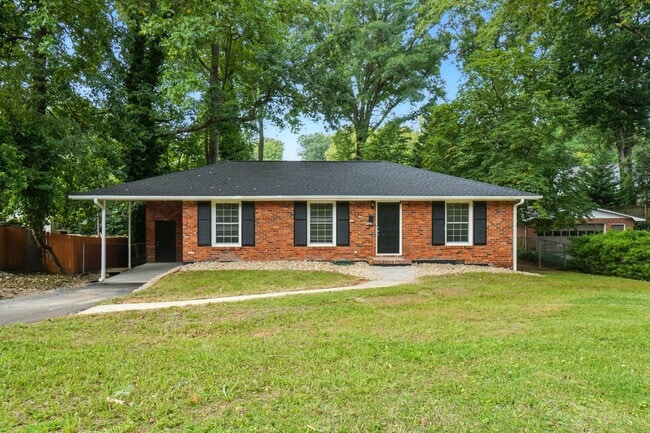 property at 332 Seneca Pl
