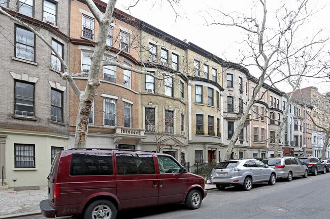 125 W 88th St in New York, NY - Building Photo - Building Photo