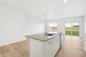 4613 Rd 114 in Pasco, WA - Building Photo - Building Photo