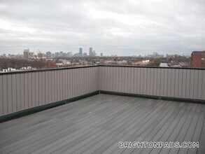 1455 Commonwealth Ave in Boston, MA - Building Photo - Building Photo