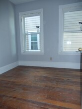 7 Greenmount St, Unit 1 in Boston, MA - Building Photo - Building Photo