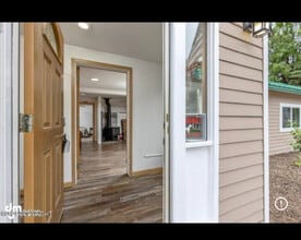 12831 Brandon St in Anchorage, AK - Building Photo - Building Photo