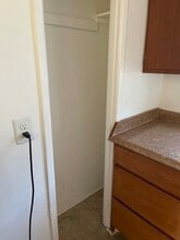 413 Glen Ave, Unit A in Riverside, CA - Foto de edificio - Building Photo