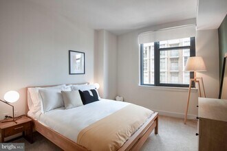 401 Massachusetts Ave NW-Unit -907 in Washington, DC - Building Photo - Building Photo