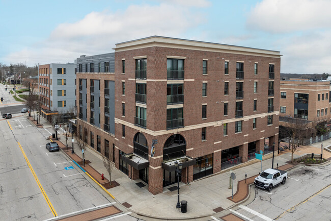 The Landmark at Kent in Kent, OH - Building Photo - Building Photo