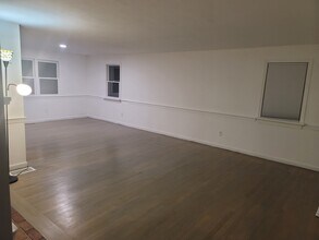 87 Capn Jacs Rd in Centerville, MA - Building Photo - Building Photo