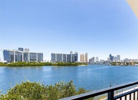 3255 NE 184th St in Aventura, FL - Building Photo