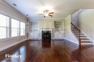 4518 Abbey Ln in Gainesville, GA - Foto de edificio - Building Photo