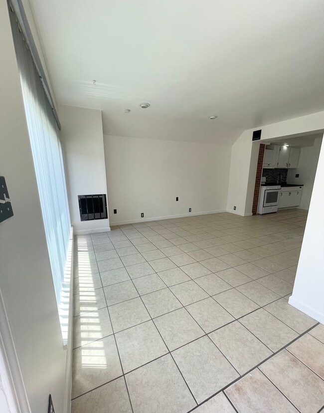 29518 Joy Rd in Livonia, MI - Building Photo - Building Photo