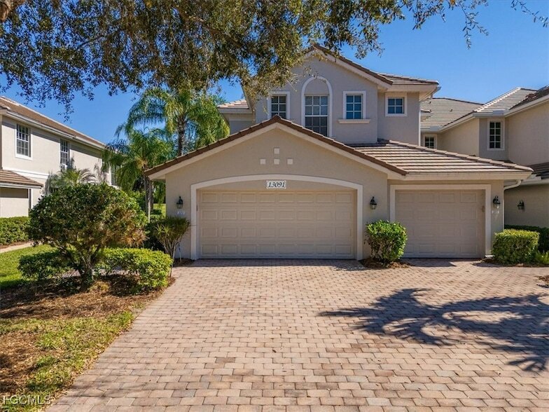 13091 Pebblebrook Ridge Ct, Unit 101 in Ft. Myers, FL - Foto de edificio