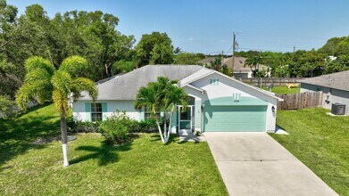 1838 SE Genaro Terrace in Port St. Lucie, FL - Building Photo - Building Photo