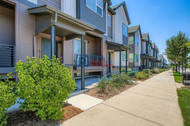 5160 Ward Rd in Wheat Ridge, CO - Building Photo - Building Photo