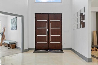 30400 Highland Blvd in Magnolia, TX - Foto de edificio - Building Photo