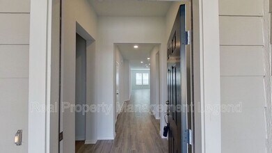 8998 Fair Oaks Dr in Providence Village, TX - Building Photo - Building Photo