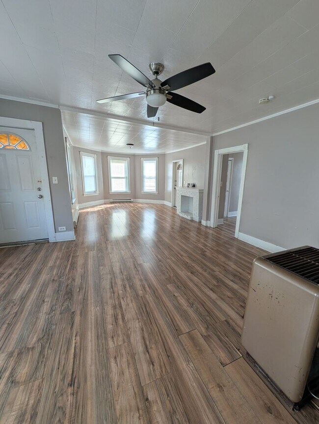 630 Main St in Southbridge, MA - Building Photo - Building Photo