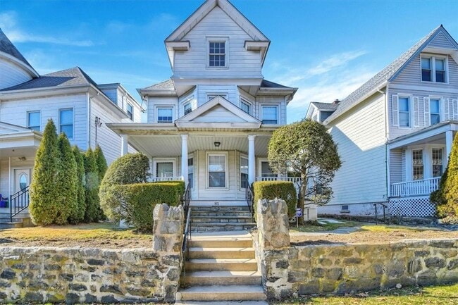 property at 85 Parkway Rd