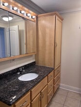 9635 Brandy Ct, Unit 6 in Des Plaines, IL - Foto de edificio - Building Photo