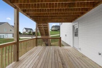 7063 Brady Dr in Harrison, TN - Building Photo - Building Photo