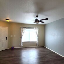 6316 Riverdale Dr in Colorado Springs, CO - Building Photo - Building Photo