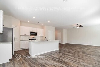 6128 Nathaniel Ln in Fairburn, GA - Foto de edificio - Building Photo