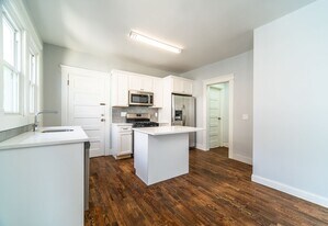 83 Division St in New Haven, CT - Building Photo