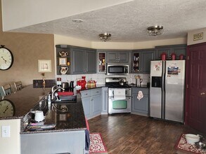 1659 S Cross Hollow Dr in Cedar City, UT - Building Photo - Building Photo
