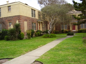 Casa Del Sol in San Antonio, TX - Building Photo