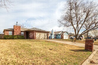6325 S Madison Pl in Tulsa, OK - Building Photo - Building Photo