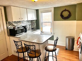 23 Enon Wy in Pittsburgh, PA - Building Photo