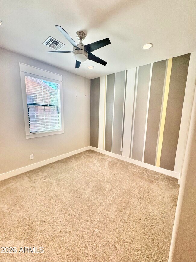 4740 E Tierra Buena Ln in Phoenix, AZ - Building Photo - Building Photo