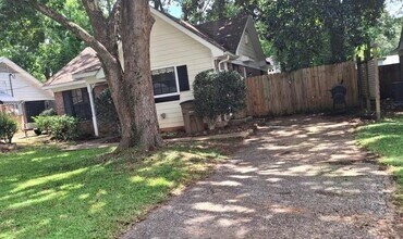 1109 McNeil Ave in Mobile, AL - Building Photo - Building Photo