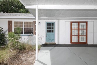 1000 Gantt Ave in Sarasota, FL - Building Photo - Building Photo