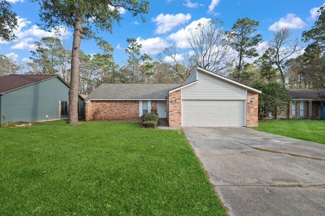 17318 Broken Back Dr in Crosby, TX - Foto de edificio - Building Photo