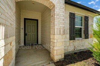 141 Duckhorn Pass in San Marcos, TX - Building Photo - Building Photo