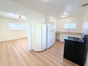 1732 Cabrillo Ave in Torrance, CA - Building Photo - Building Photo