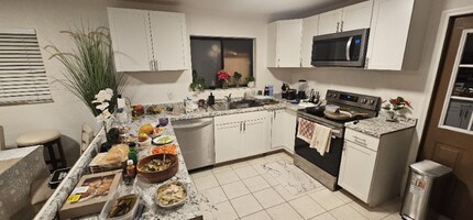 5975 Spearman Cir in North Port, FL - Building Photo - Building Photo