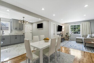 9 Westervelt Pl in Irvington, NJ - Building Photo - Building Photo