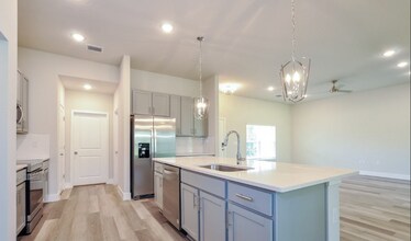 22 Postwood Dr in Palm Coast, FL - Foto de edificio - Building Photo