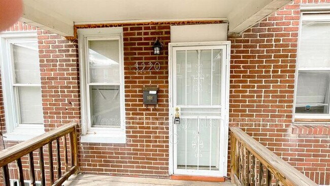 3220 Elmora Ave photo'
