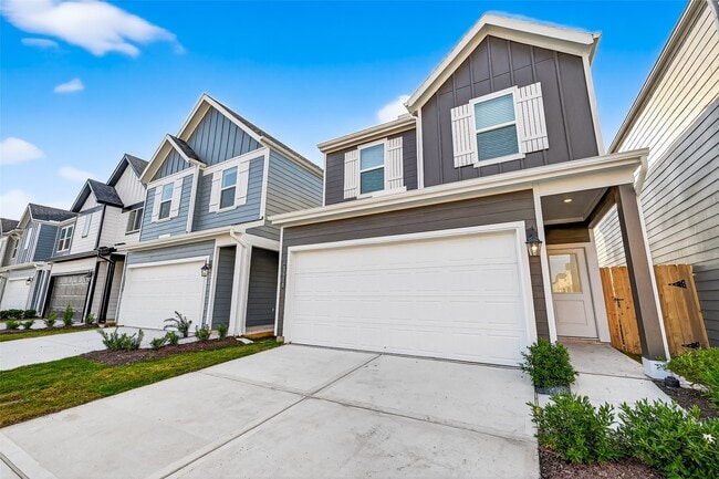 3518 Mockingbird Ln